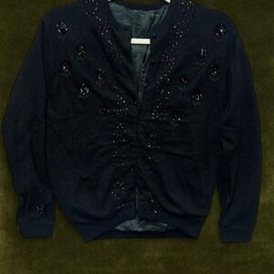 TRUE VINTAGE RARE 1950s Soft lambswool/ angora Floral beaded Cardigan
